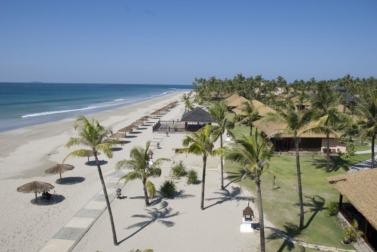 Aureum Palace Hotel & Resort Ngwe Saung Ngwesaung Exteriör bild