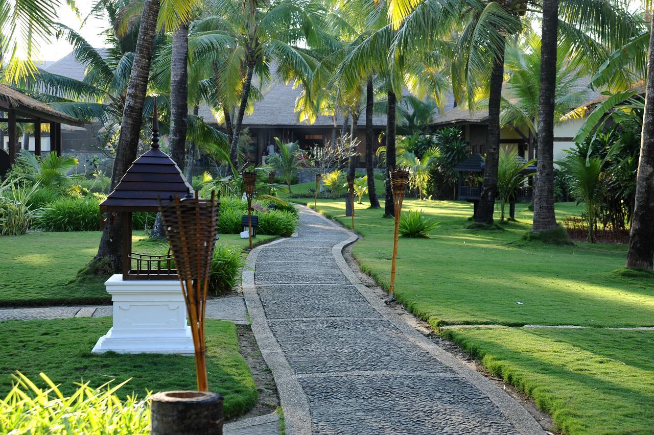 Aureum Palace Hotel & Resort Ngwe Saung Ngwesaung Exteriör bild