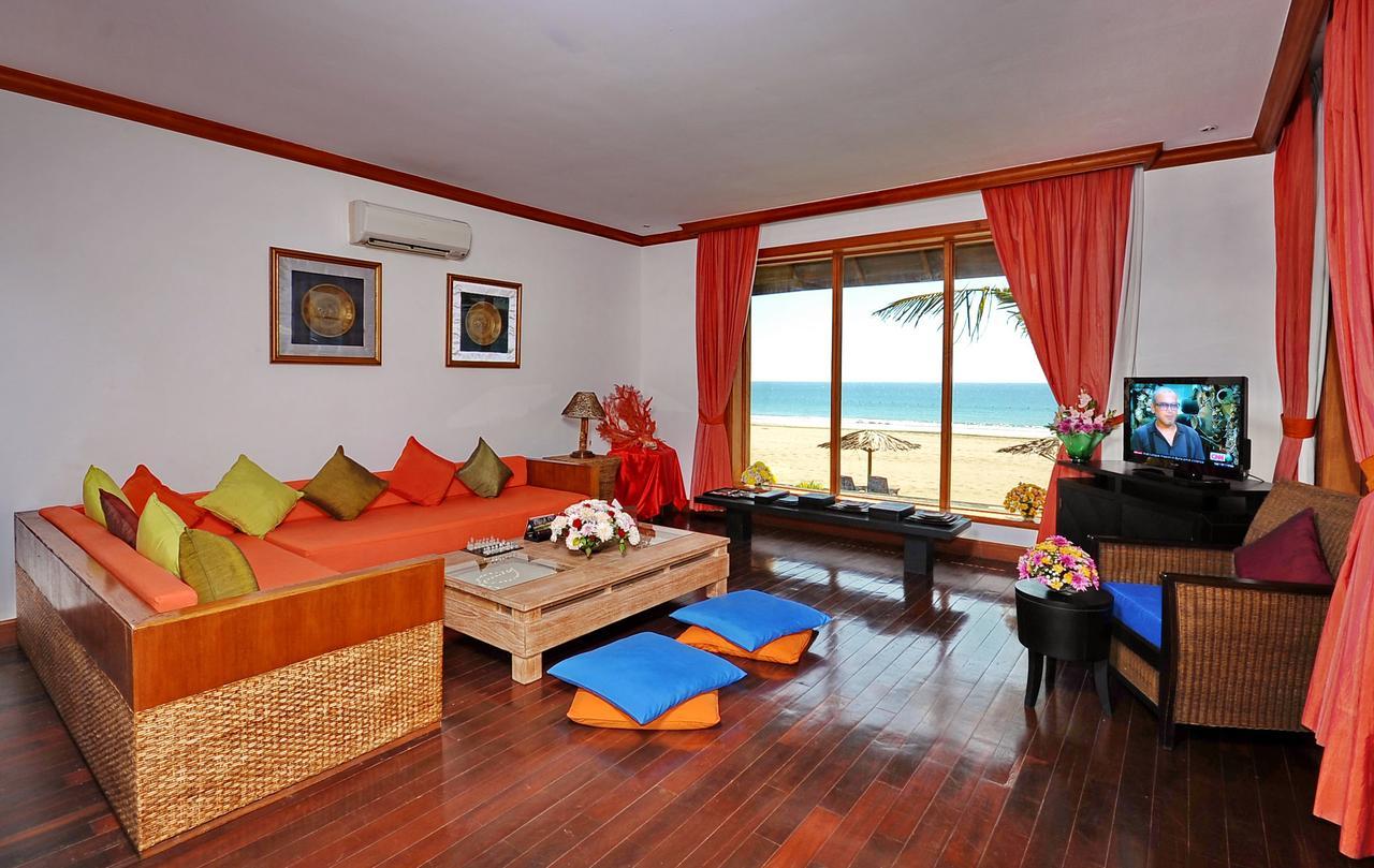 Aureum Palace Hotel & Resort Ngwe Saung Ngwesaung Exteriör bild