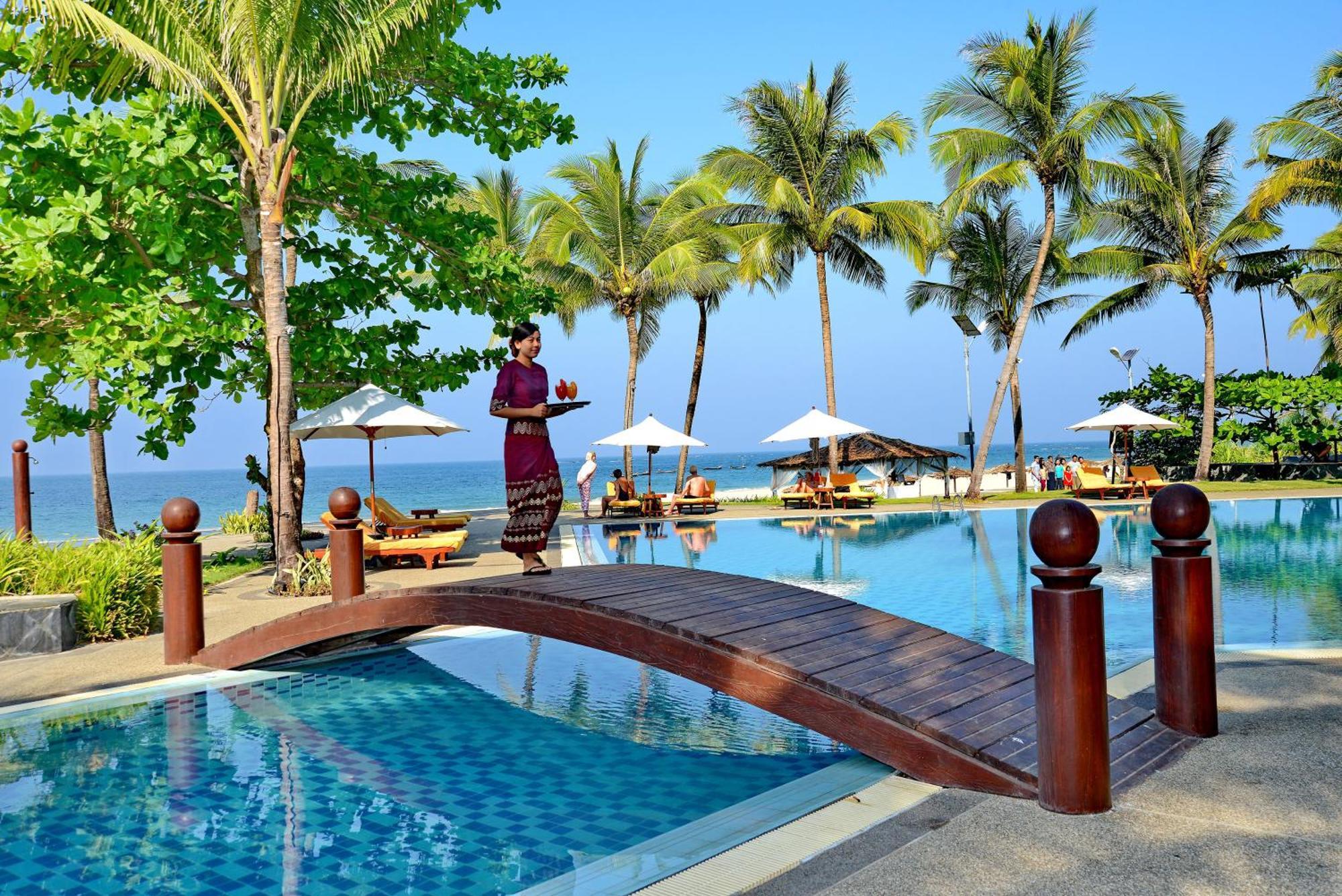 Aureum Palace Hotel & Resort Ngwe Saung Ngwesaung Exteriör bild